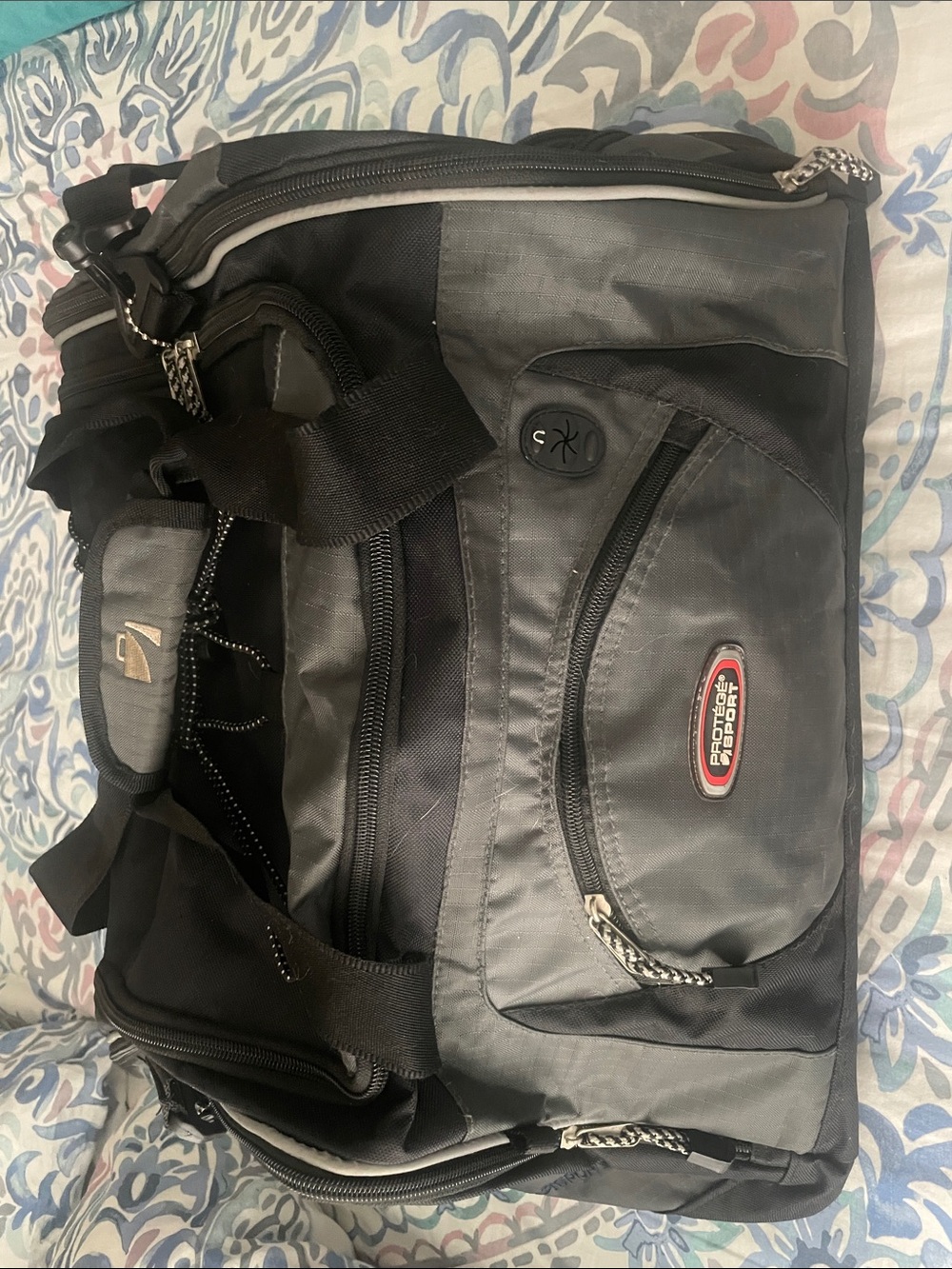 Eddie Bauer Black and Gray Men’s Duffel Bag